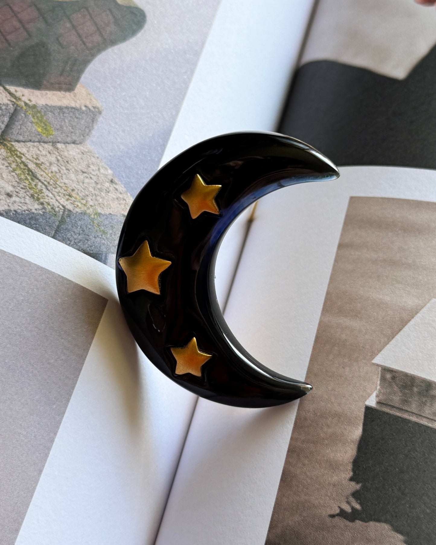 Broszka Givenchy Księżyc z Gwiazdami
